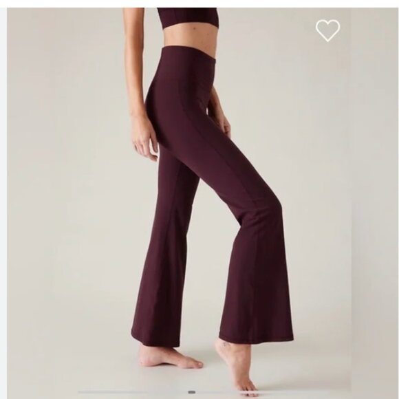 Athleta Elation Flare Pant sweatpants m medium Maroon Burgundy - Picture 1 of 6